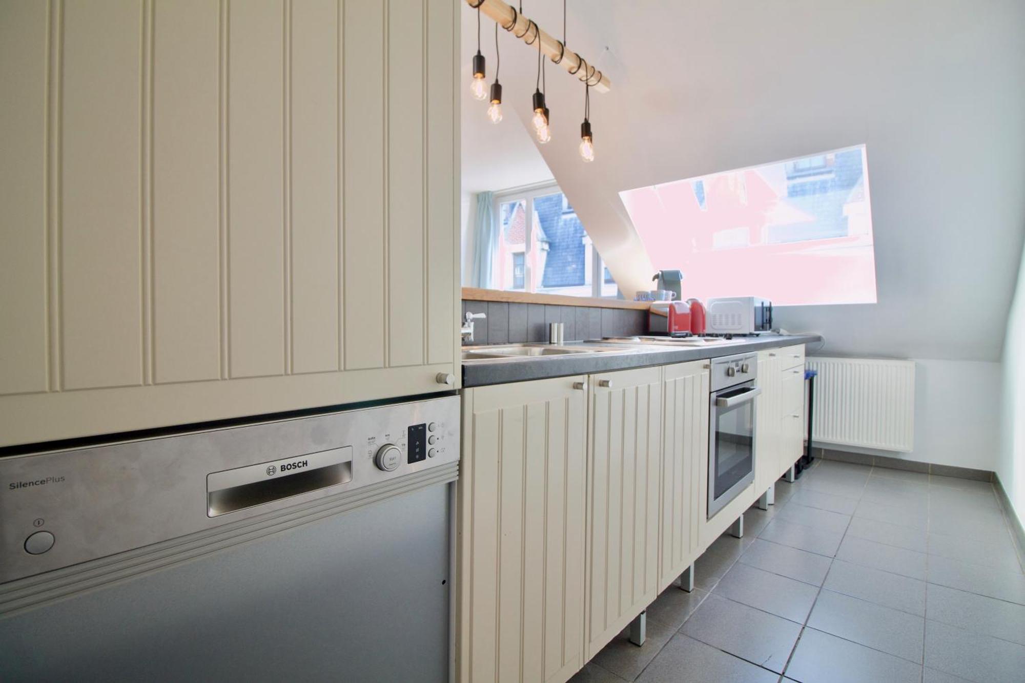 Heart Of Grand Place - Stunning 2Br Duplex Bruselas Exterior foto